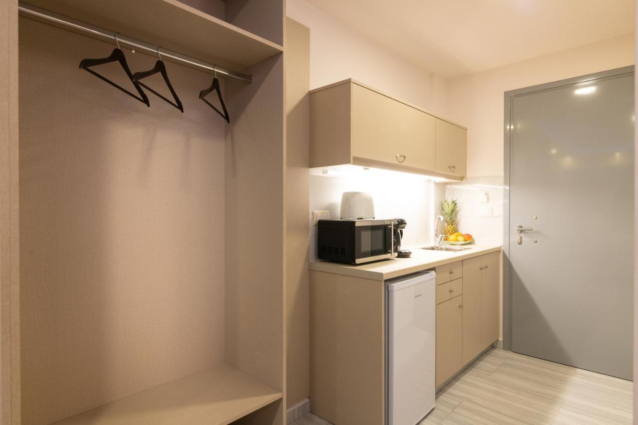 Sea Diamond Suites Laganas Bagian luar foto