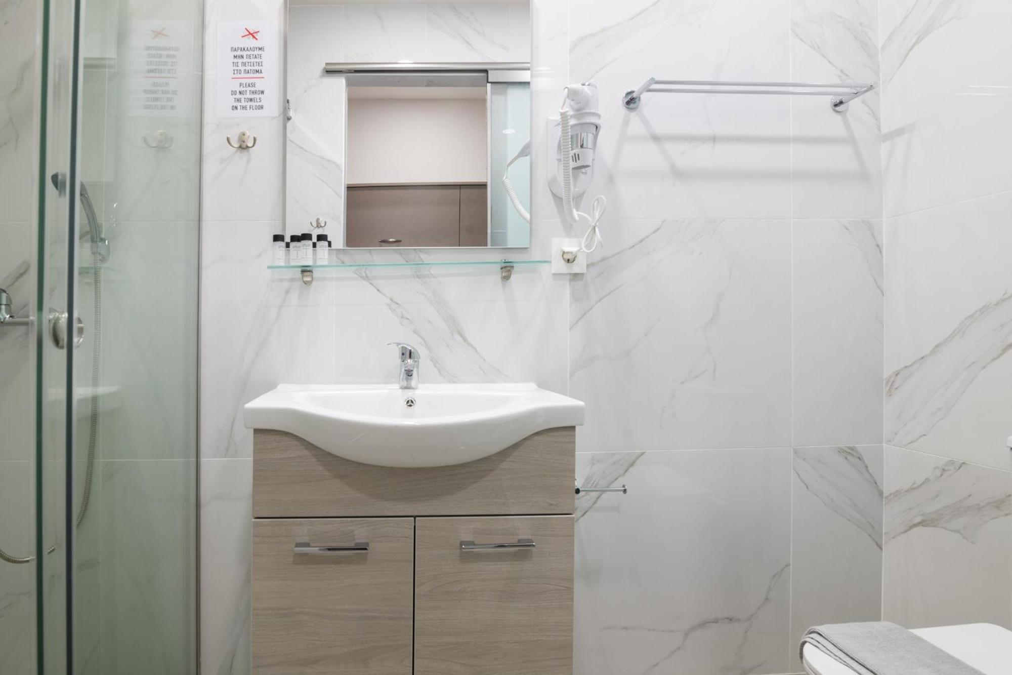 Sea Diamond Suites Laganas Bagian luar foto