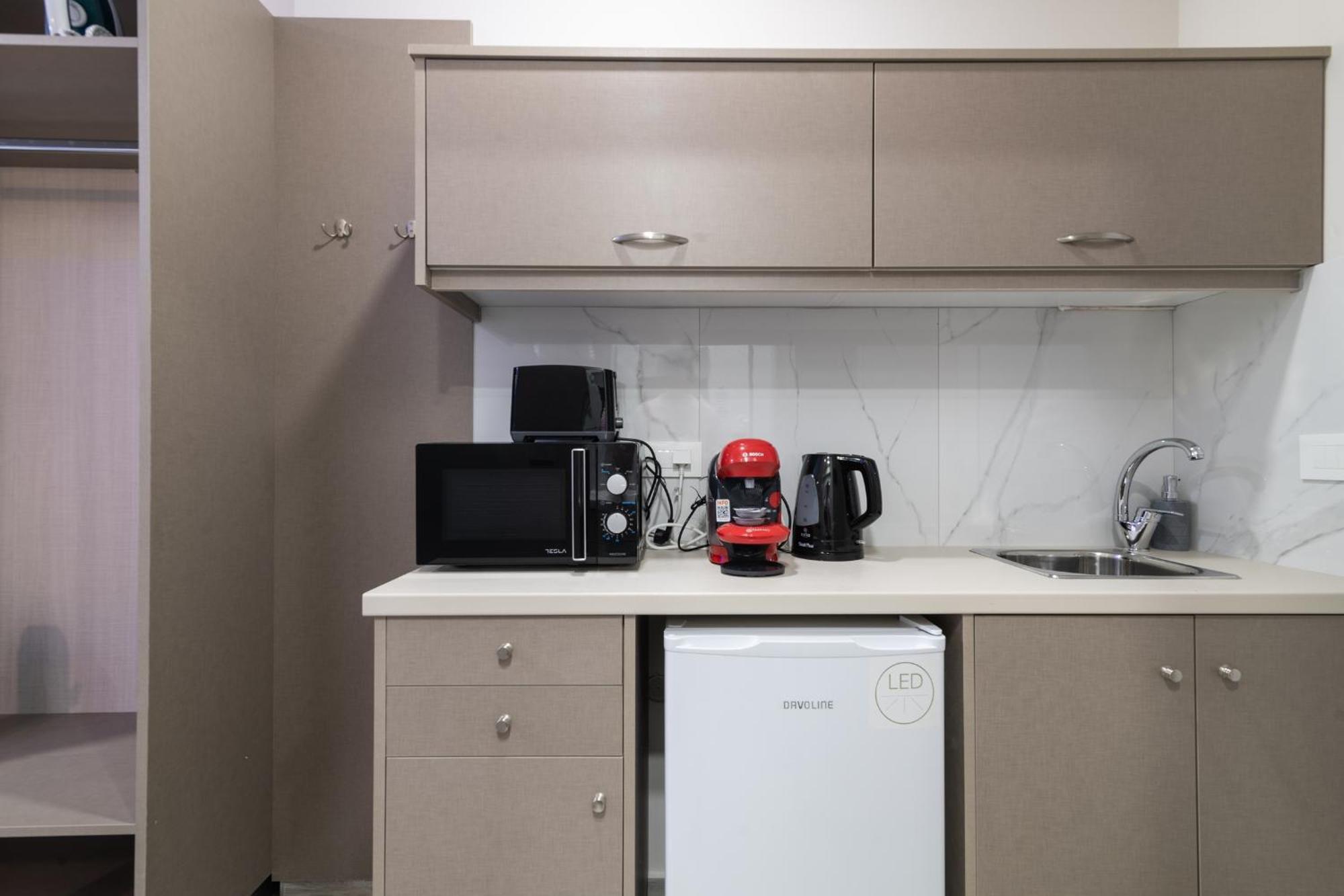 Sea Diamond Suites Laganas Bagian luar foto