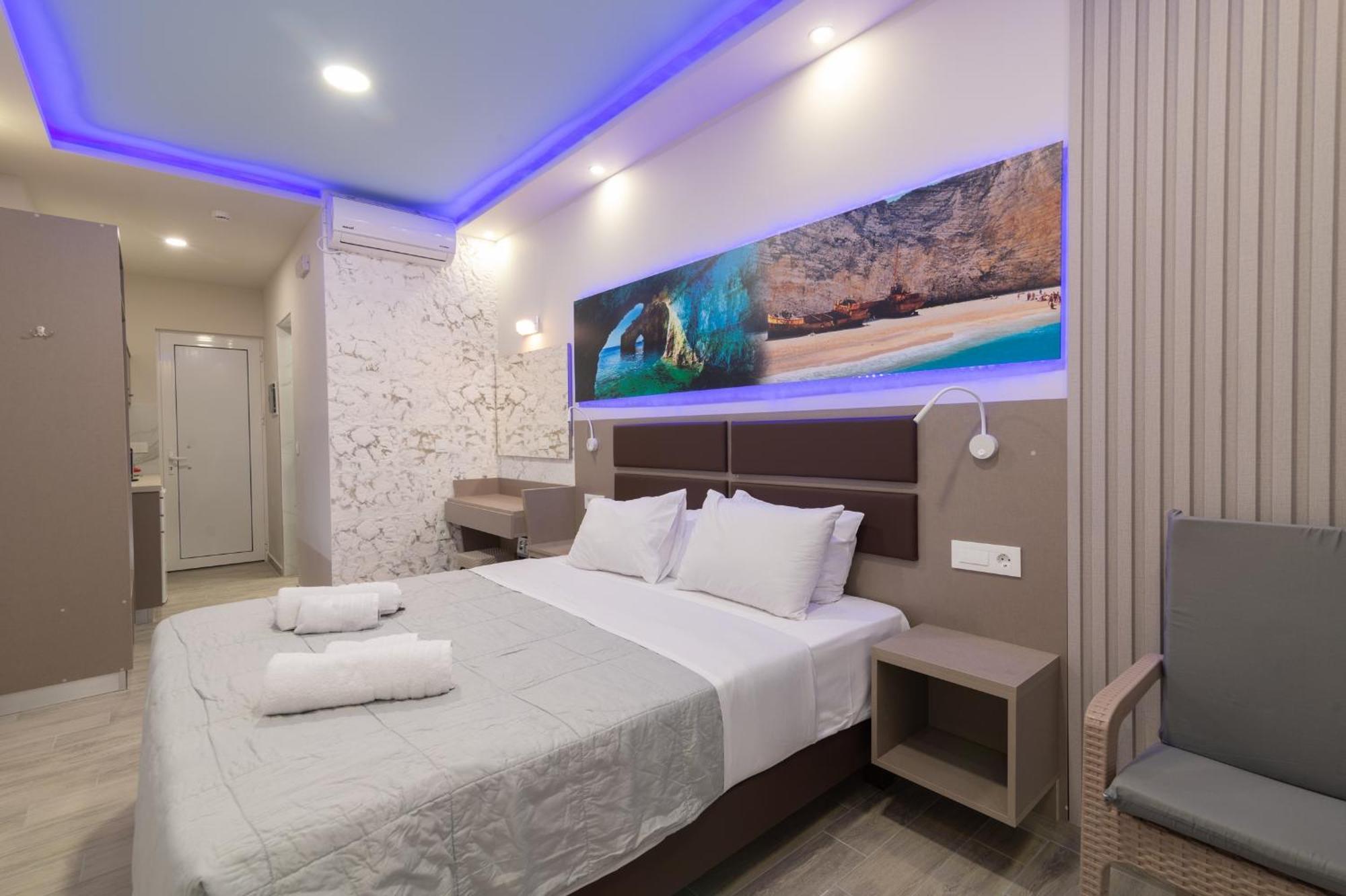 Sea Diamond Suites Laganas Bagian luar foto